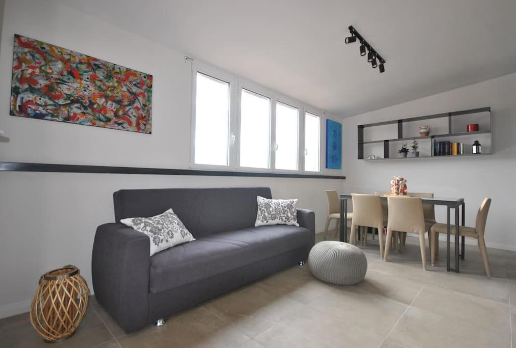 Nisus Apartment, Prestigioso *